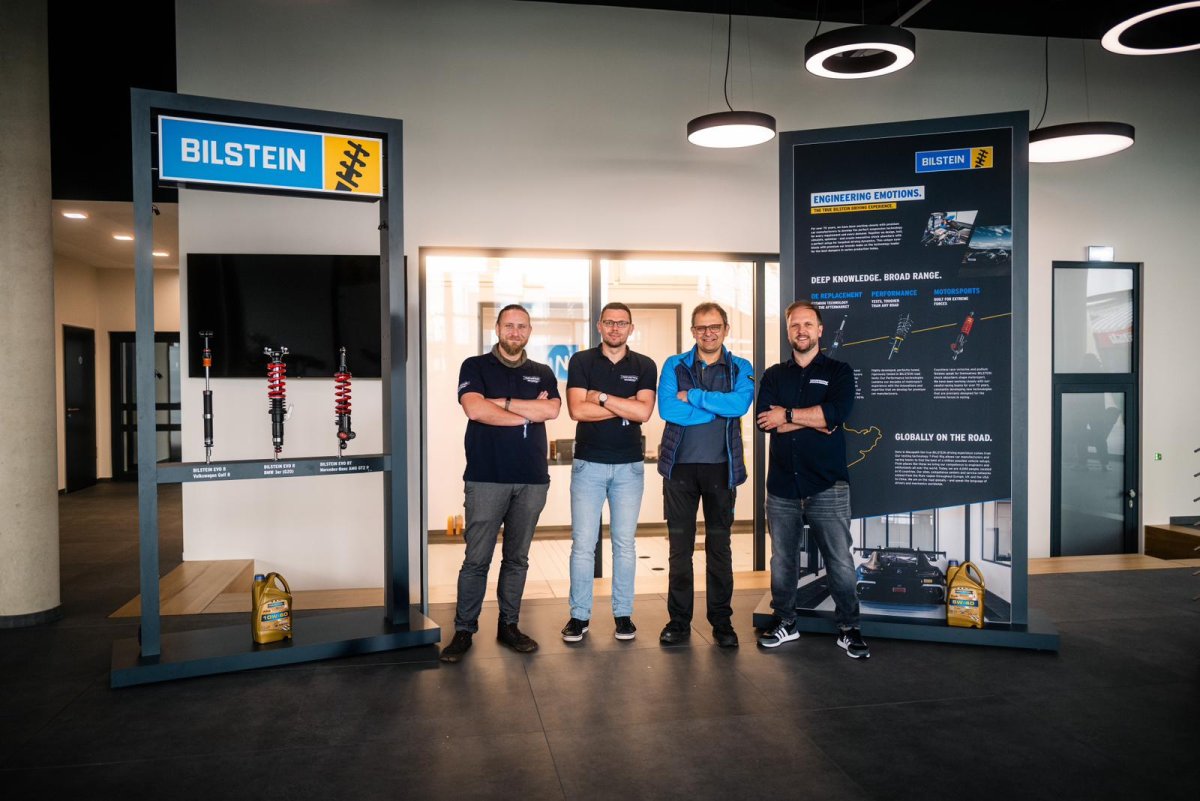 Das Team von Bilstein und RAVENOL Das Team von Bilstein und RAVENOL